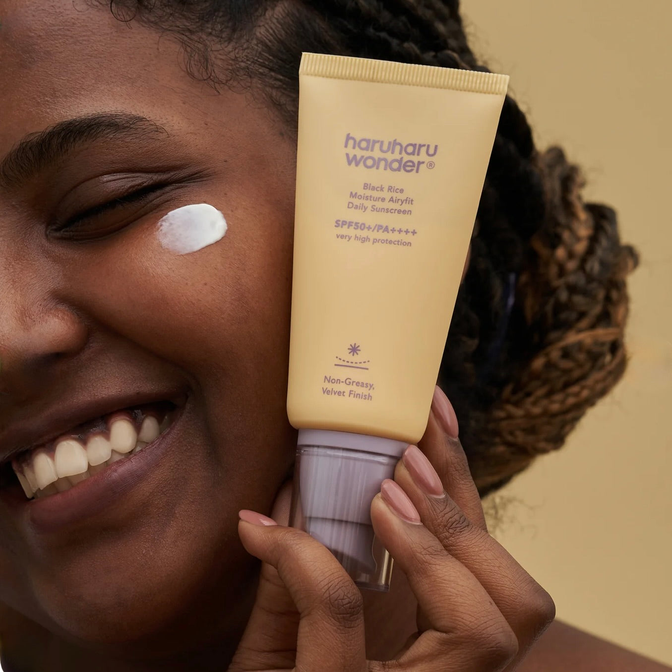 haruharu wonder Black Rice  MOISTURE AIRYFIT DAILY SUNSCREEN SPF50+/PA++++ / UNSCENTED