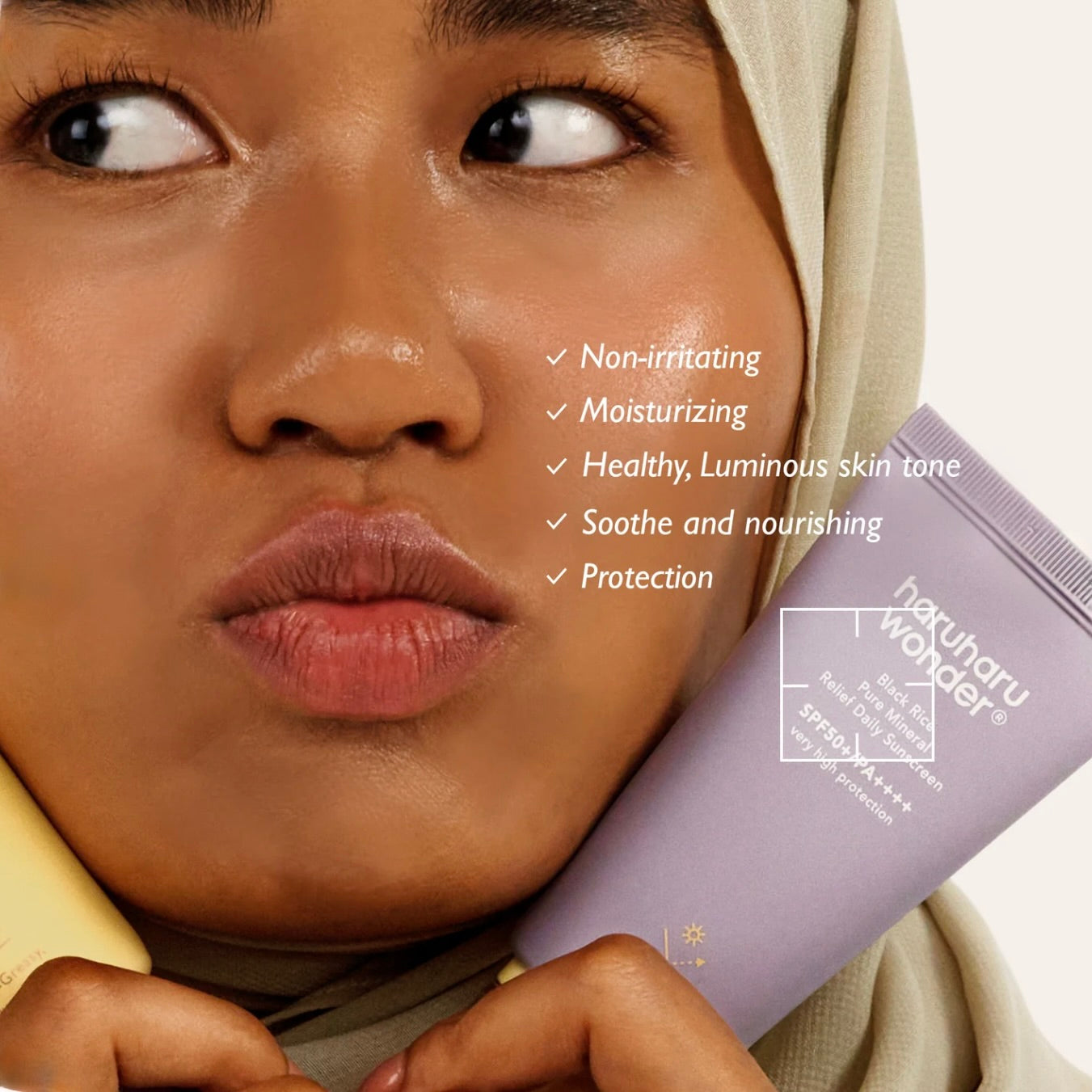 haruharu wonder Black Rice  MOISTURE PURE MINERAL RELIEF SUNSCREEN SPF50+/PA++++ /UNSCENTED